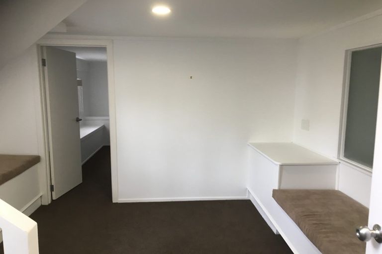 Photo of property in 1/15 Wairiki Road, Mount Eden, Auckland, 1024