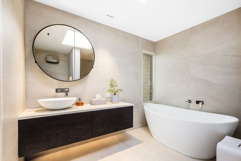 Photo of property in 8 Elgin Way, Khandallah, Wellington, 6035