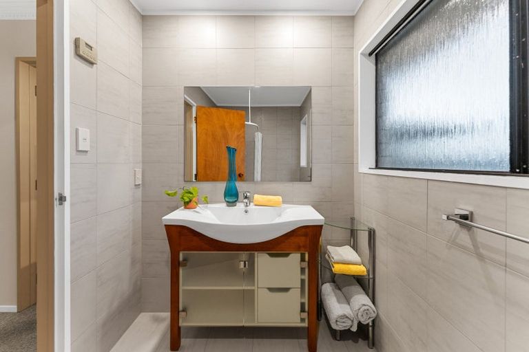 Photo of property in 57 Coppelia Avenue, Omokoroa, 3114