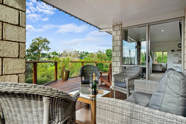 Photo of property in 28 Tuscany Place, Ohauiti, Tauranga, 3112