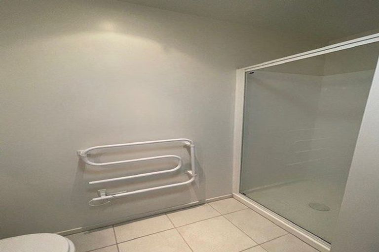 Photo of property in 5/26 Oneroa Road, East Tamaki, Auckland, 2013