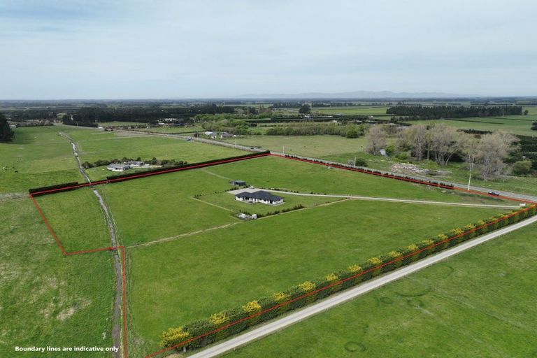 Photo of property in 956 Oxford Road, Fernside, Rangiora, 7471