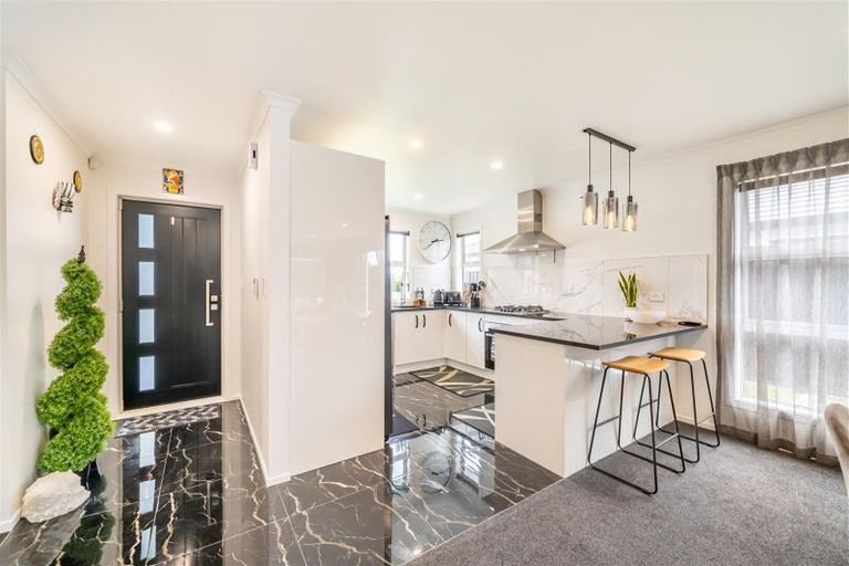 Photo of property in 28 Fenwick Crescent, Wallaceville, Upper Hutt, 5018