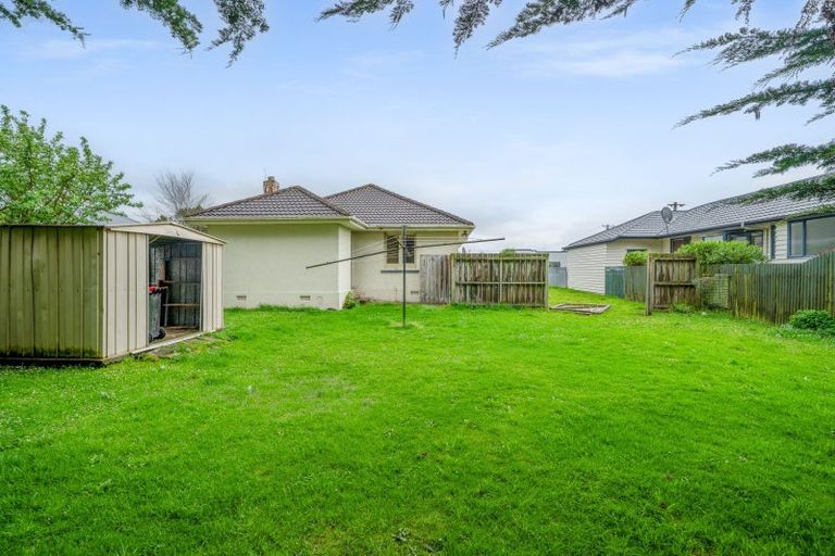 Photo of property in 37 Harvey Street, Grasmere, Invercargill, 9810