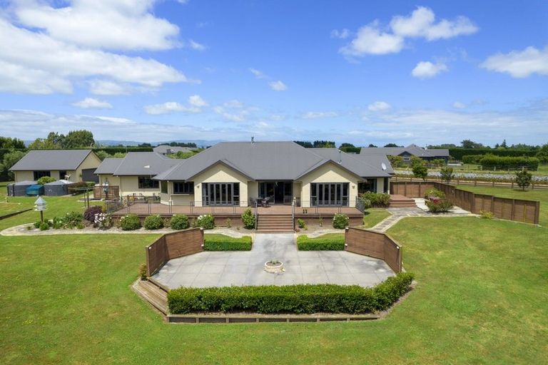 Photo of property in 45f Briarwood Road, Kelvin Grove, Palmerston North, 4470