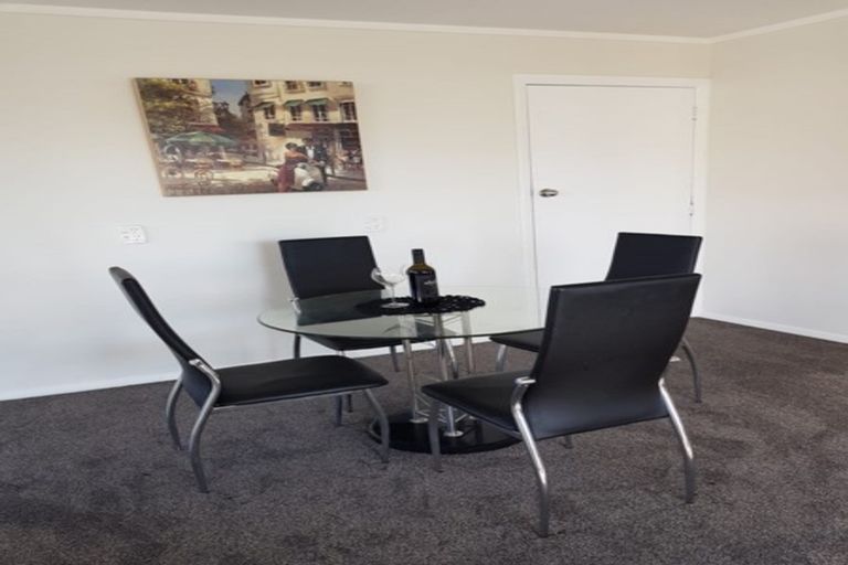 Photo of property in 60 Heath Street, St Andrews, Hamilton, 3200