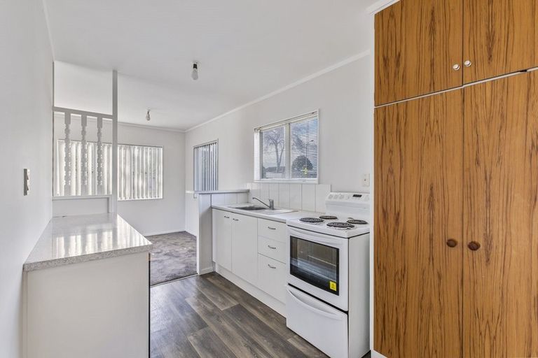 Photo of property in 103 Flat Bush Road, Clover Park, Auckland, 2023