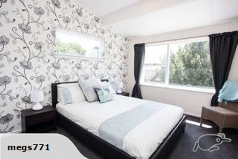 Photo of property in 2/32 Abberley Crescent, St Albans, Christchurch, 8014