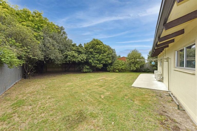 Photo of property in 9 Hersham Place, Bromley, Christchurch, 8062