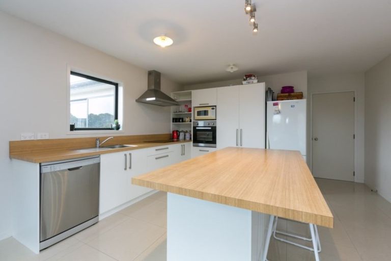 Photo of property in 28d Coby Sydney Drive, Bell Block, New Plymouth, 4312