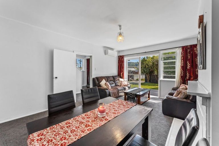 Photo of property in 44 Athlone Crescent, Avalon, Lower Hutt, 5011