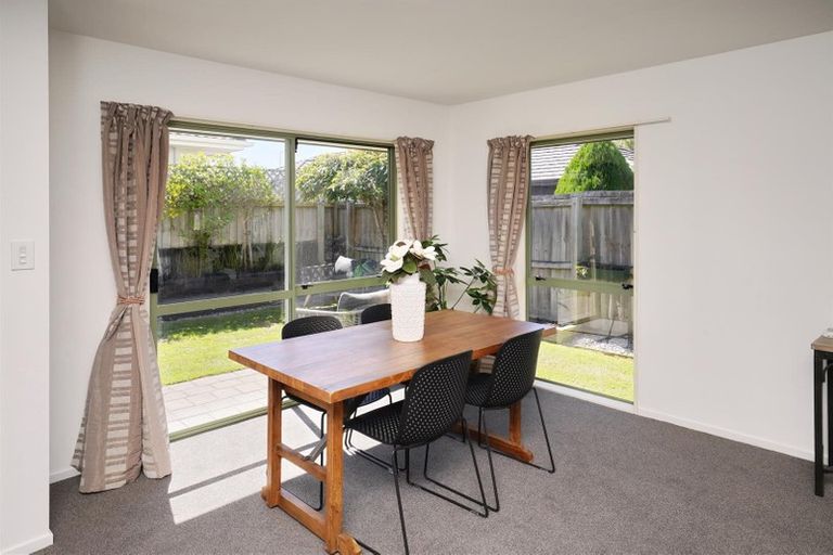 Photo of property in 513a Harewood Road, Harewood, Christchurch, 8051
