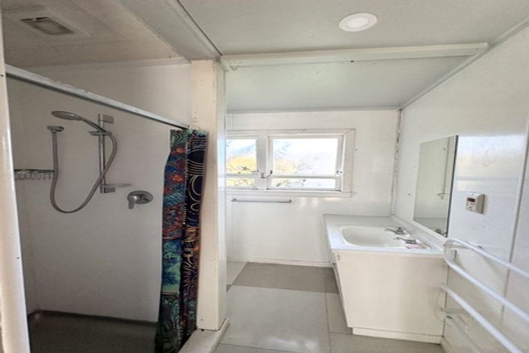 Photo of property in 9 Preston Avenue, Mount Albert, Auckland, 1025