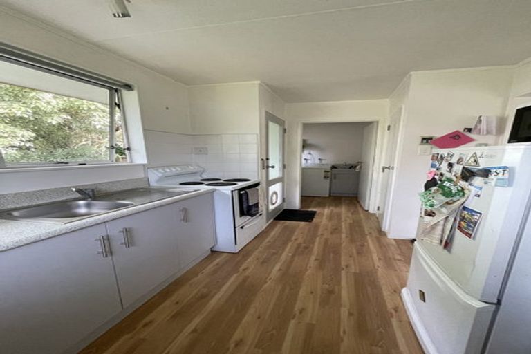 Photo of property in 1 Grant Place, Awapuni, Palmerston North, 4412