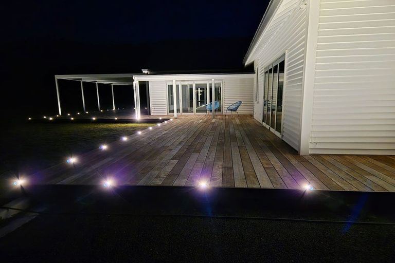 Photo of property in 81 Orokonui Road, Waitati, 9085