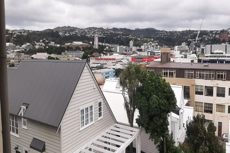 Photo of property in Embassy Court, 72 Brougham Street, Mount Victoria, Wellington, 6011