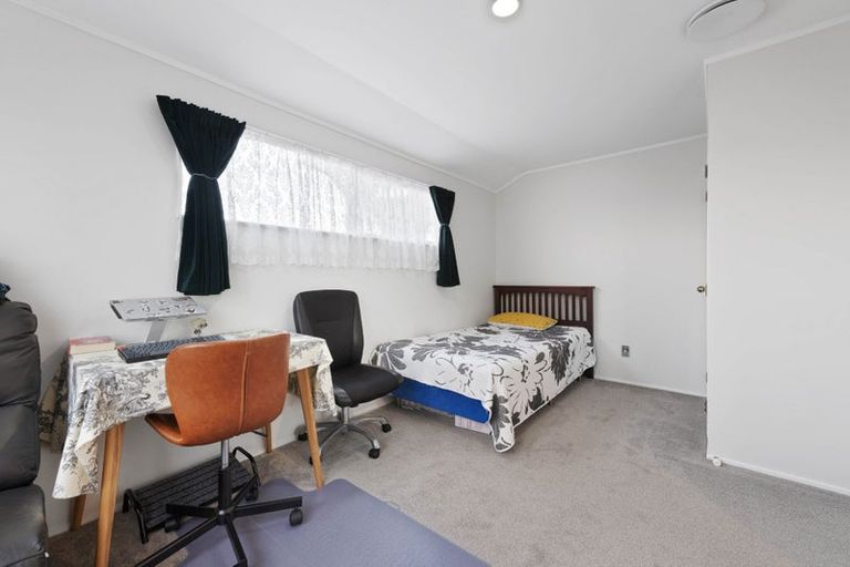 Photo of property in 60 Millen Avenue, Pakuranga, Auckland, 2010