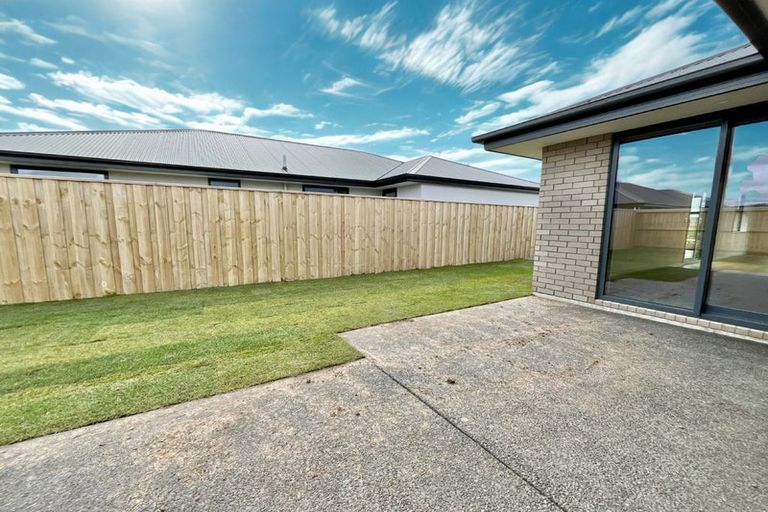 Photo of property in 112 Jean Archie Drive, Rolleston, 7614