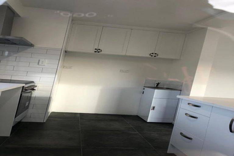 Photo of property in 3/762 Beach Road, Browns Bay, Auckland, 0630