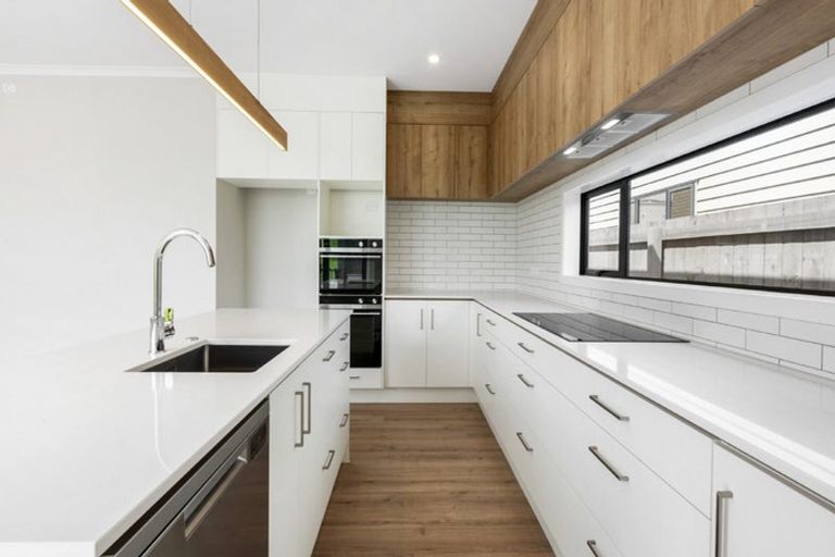 Photo of property in 18 Oyster Drive, Whenuapai, Auckland, 0618