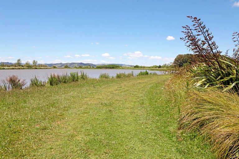 Photo of property in 23 Whites Way, Te Kauwhata, 3710