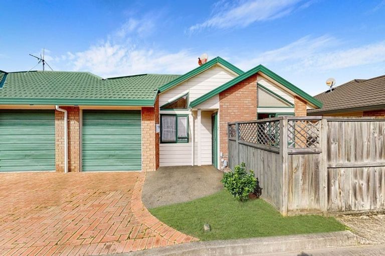 Photo of property in Miramar Villas, 7/6 Brussels Street, Miramar, Wellington, 6022