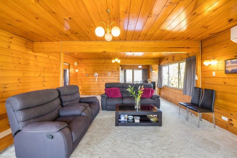 Photo of property in 4 Papawai Place, Milson, Palmerston North, 4414