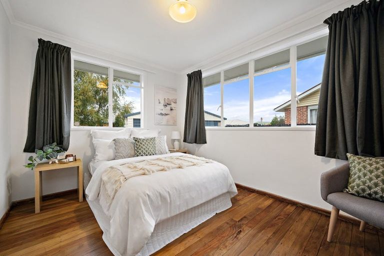 Photo of property in 12 Keri Place, Hei Hei, Christchurch, 8042