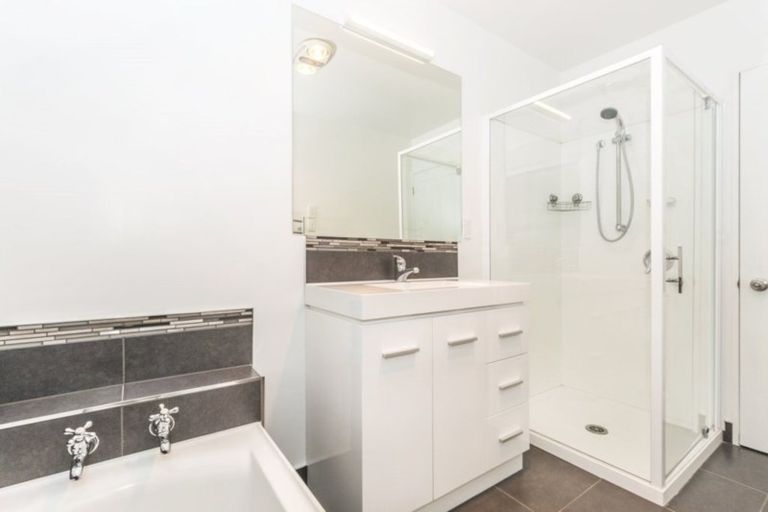 Photo of property in 17 Monterey Place, Parklands, Christchurch, 8083