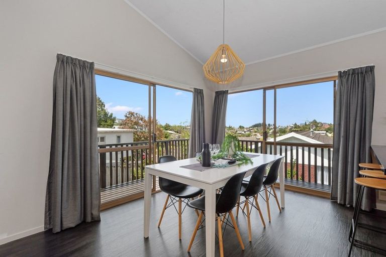 Photo of property in 11 Kenilworth Place, Dinsdale, Hamilton, 3204