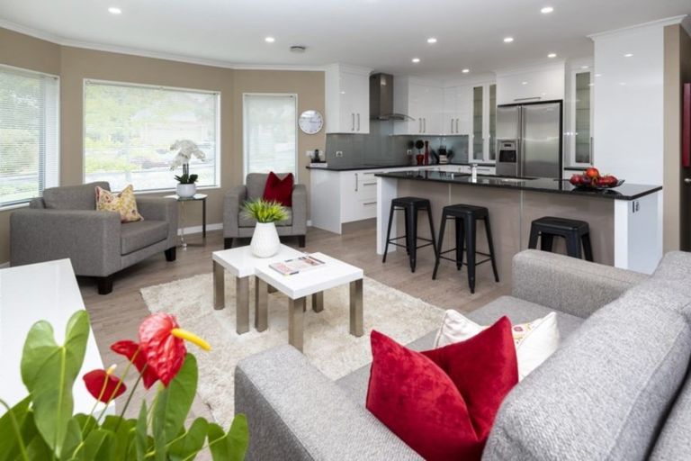 Photo of property in 7 Larkin Place, Somerville, Auckland, 2014