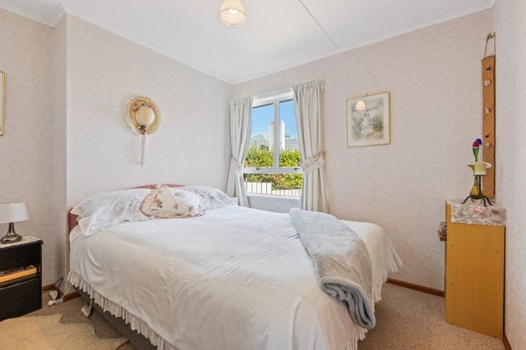 Photo of property in 35a Trafalgar Street, Westown, New Plymouth, 4310
