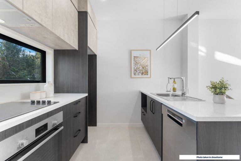 Photo of property in 6/18 Hetherington Road, Ranui, Auckland, 0612