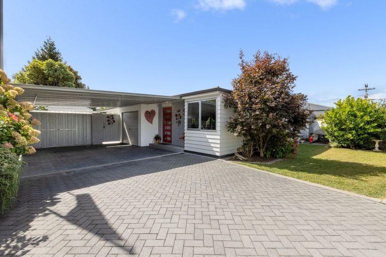 Photo of property in 3 Anne Road, Bellevue, Tauranga, 3110