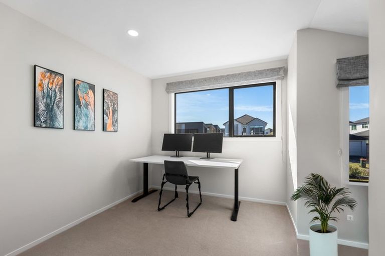 Photo of property in 3a Camp X Place, Whenuapai, Auckland, 0618