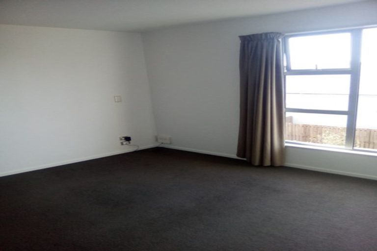Photo of property in 12 Heywood Terrace, Richmond, Christchurch, 8013