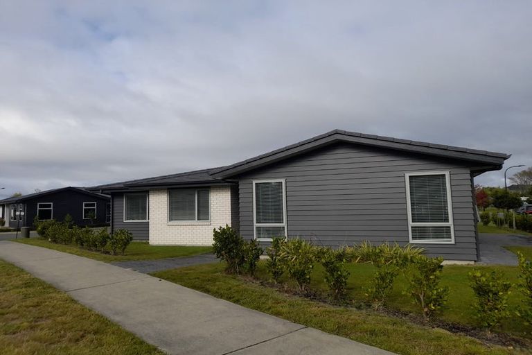 Photo of property in 1 Bastille Court, Rangatira Park, Taupo, 3330