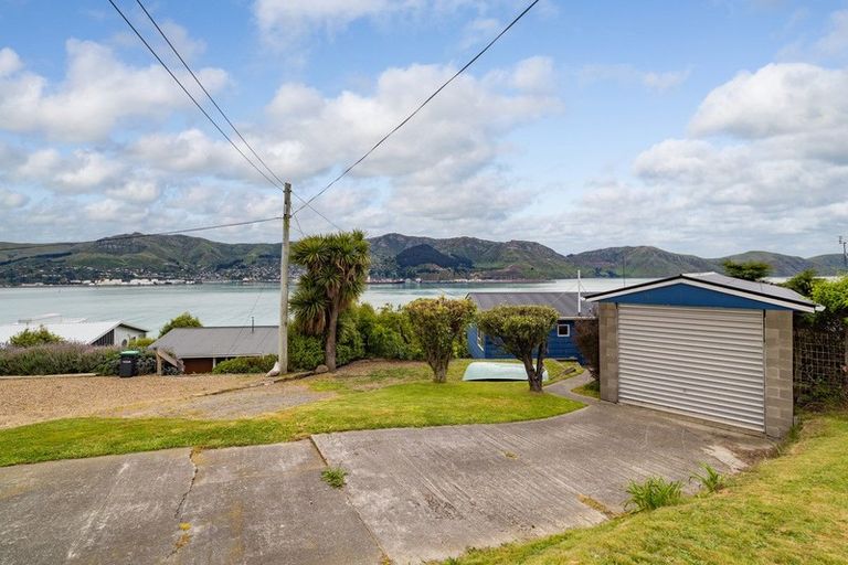 Photo of property in 11 Ranui Crescent, Diamond Harbour, 8971
