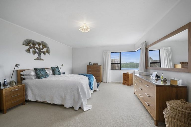 Photo of property in 25 Halladale Road, Papakowhai, Porirua, 5024