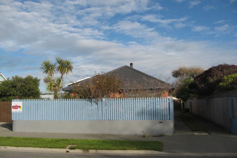 Photo of property in 26 Estuary Road, New Brighton, Christchurch, 8061