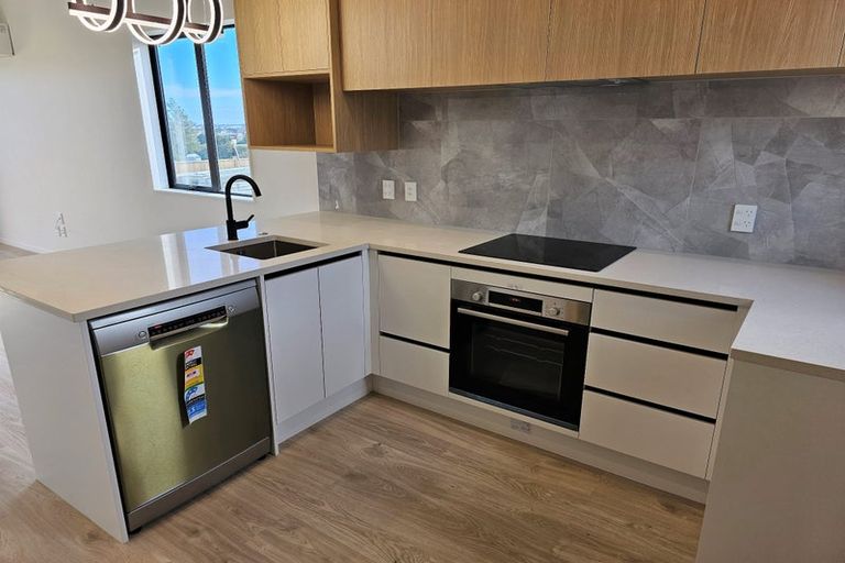 Photo of property in 37 Rana Road, Flat Bush, Auckland, 2019