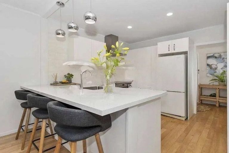 Photo of property in 2/3 Puutikitiki Street, Hamilton East, Hamilton, 3216