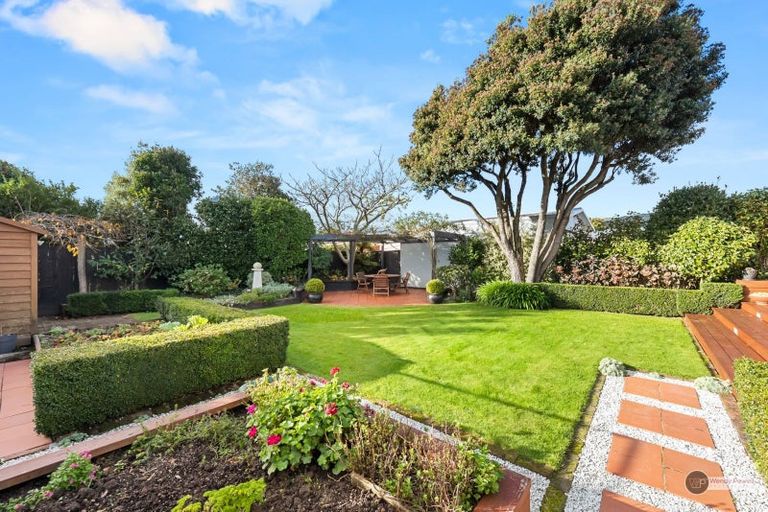 Photo of property in 35 Cudby Street, Woburn, Lower Hutt, 5011