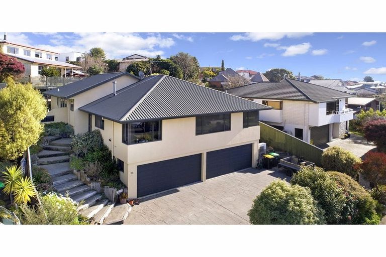 Photo of property in 35 Washbourn Drive, Richmond, 7020