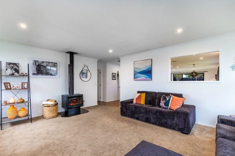 Photo of property in 21 Luberon Way, Nukuhau, Taupo, 3330