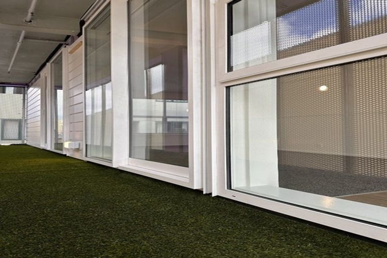 Photo of property in 6f Halleys Lane, Te Aro, Wellington, 6011