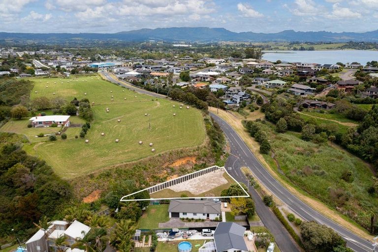 Photo of property in 2 Beach Grove, Omokoroa, 3114