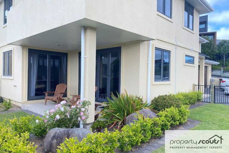 Photo of property in 204 Heta Road, Merrilands, New Plymouth, 4312