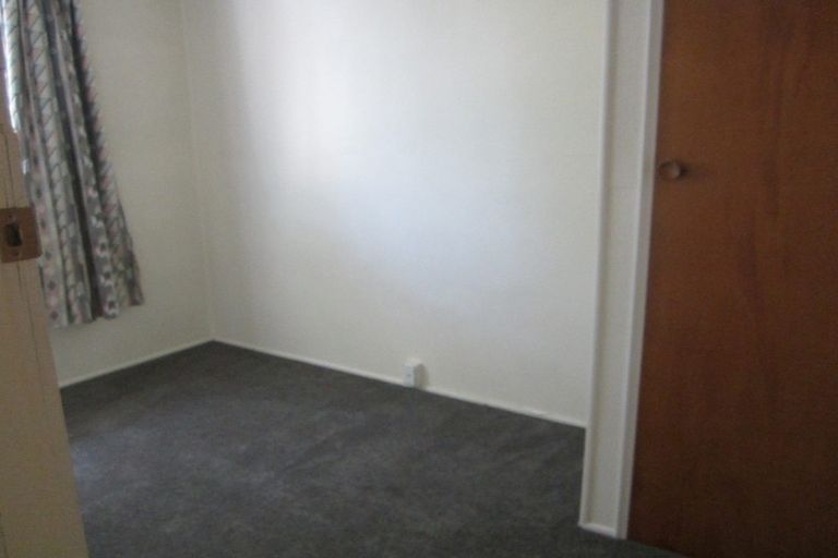 Photo of property in 2/25 Brockworth Place, Riccarton, Christchurch, 8011