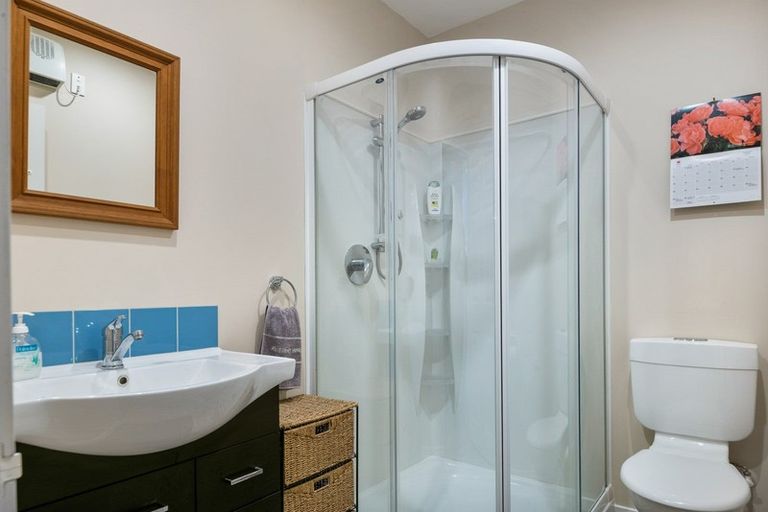 Photo of property in 20 Rimu Terrace, Waikawa, Picton, 7220